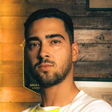 Diogo Moreira (Preto)