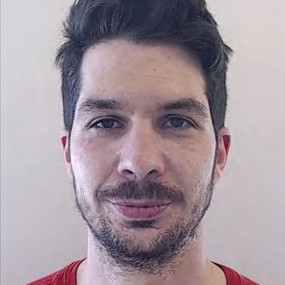 André Lobo